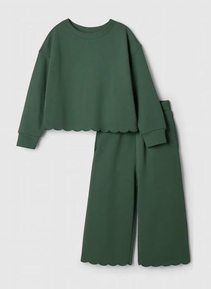 Scalloped Set
